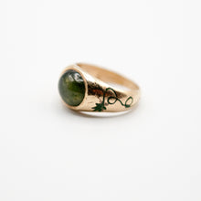 Load image into Gallery viewer, Green Sapphire and Oak Vine Signet Ring